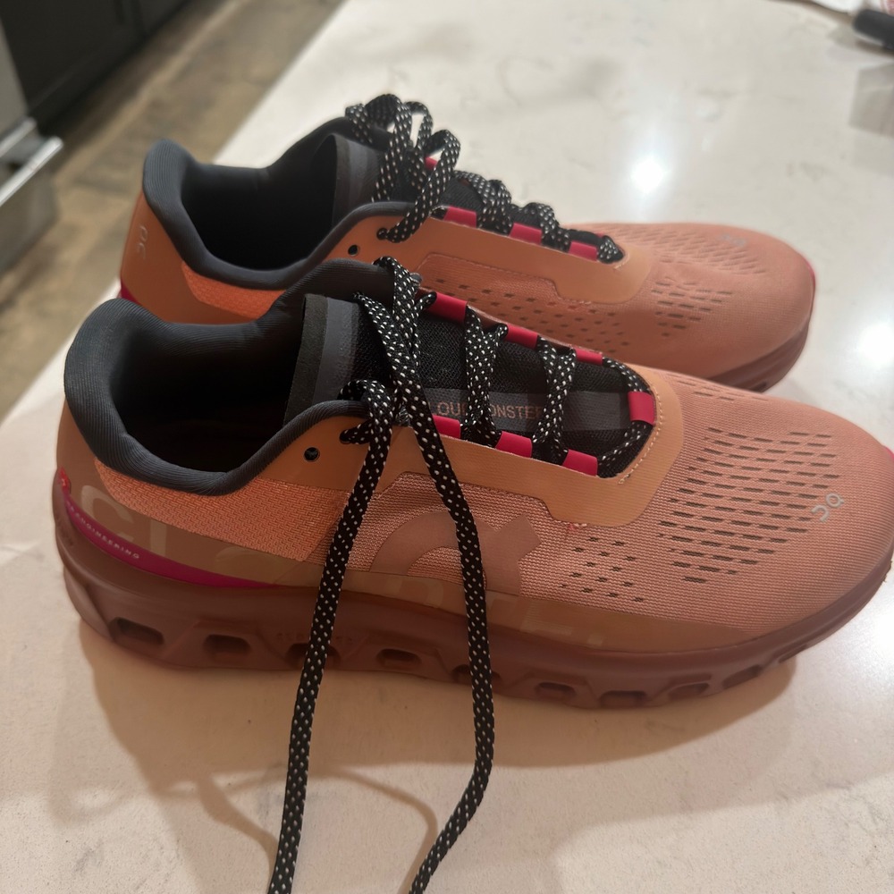 On Running Cloudmonster Pink Running Shoes Mens 9.5 Womens 11